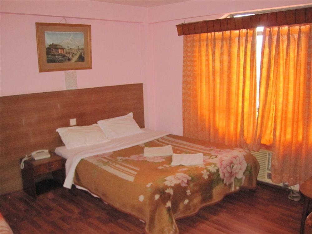 Tasi Dhargey Inn Катманду Экстерьер фото