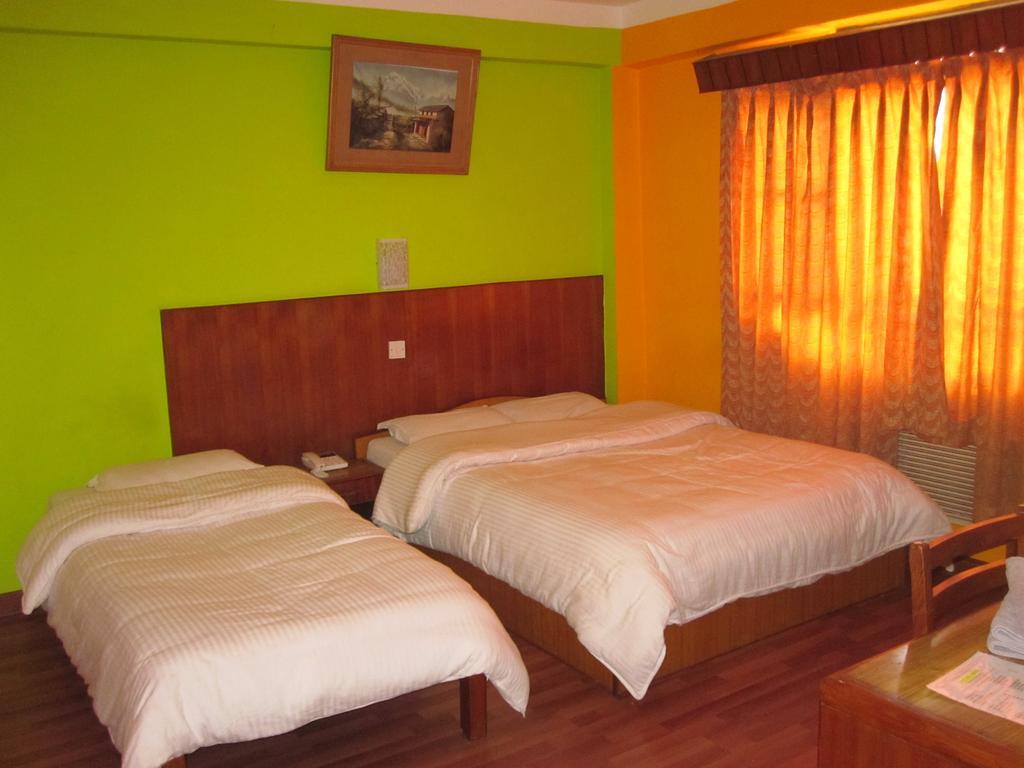 Tasi Dhargey Inn Катманду Экстерьер фото
