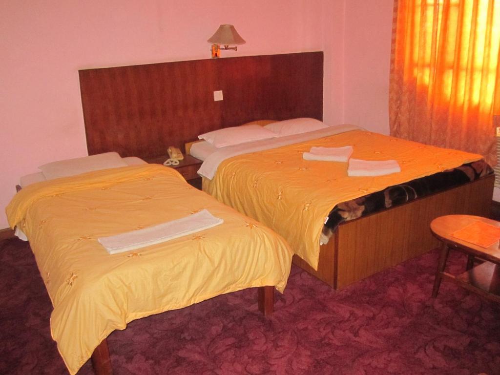 Tasi Dhargey Inn Катманду Экстерьер фото