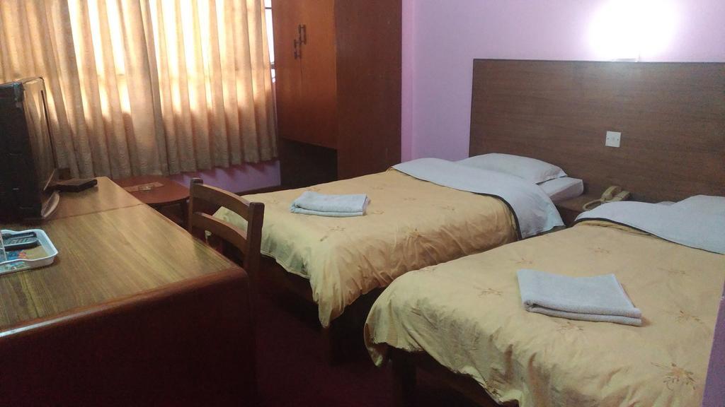 Tasi Dhargey Inn Катманду Экстерьер фото