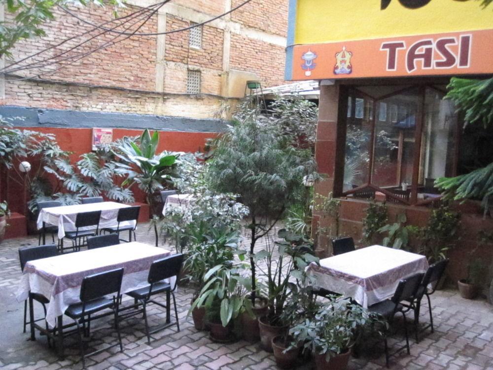 Tasi Dhargey Inn Катманду Экстерьер фото