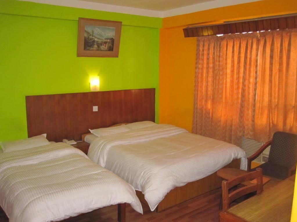 Tasi Dhargey Inn Катманду Экстерьер фото